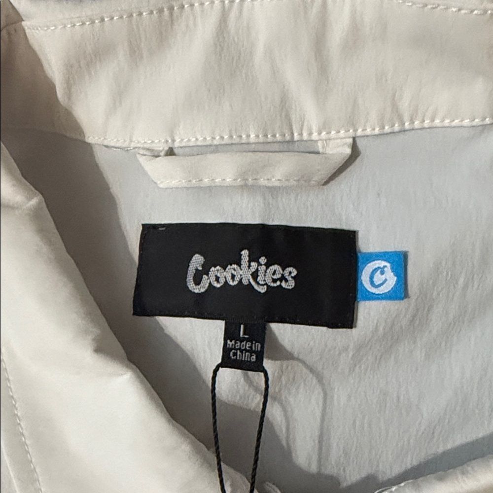 Cookies Men’s Lightweight White Coach Jacket with Cookies Logo - Picture 8 of 16